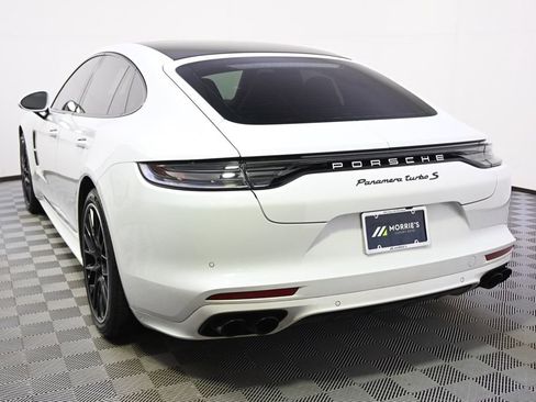Used 2023 Porsche Panamera Turbo S image 4