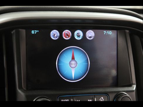 Used 2016 Chevrolet Colorado LT w/ Midnight Edition image 13