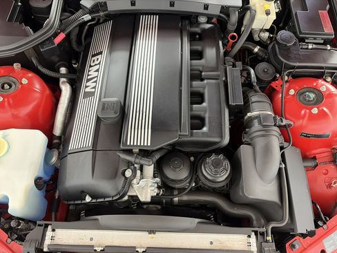 Used 2001 BMW Z3 3.0i RWD image 10