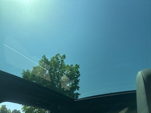 Used 2026 BMW X3 xDrive30 w/ Premium Package image 33