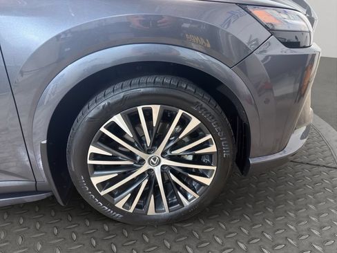 Used 2024 Lexus RX 350 Premium Plus w/ Convenience Package AWD/4WD image 25