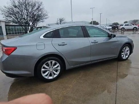 Used 2023 Chevrolet Malibu LT image 8