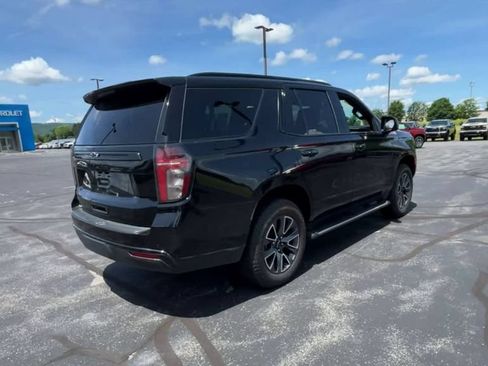 Used 2024 Chevrolet Tahoe Z71 w/ Luxury Package AWD/4WD image 8