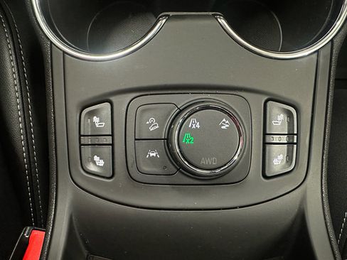 Used 2023 GMC Terrain SLT w/ Infotainment Package II AWD/4WD image 35