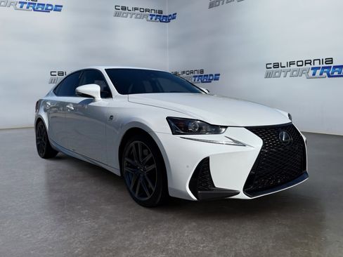 Used 2018 Lexus IS 300 F Sport RWD image 3