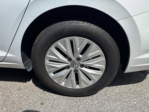 Used 2019 Volkswagen Jetta S w/ Driver Assistance Package FWD image 10
