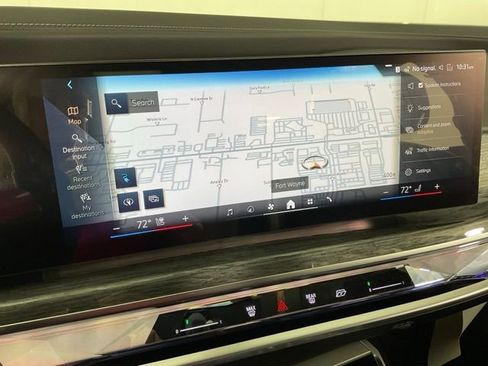 Used 2024 BMW i7 eDrive50 RWD image 10
