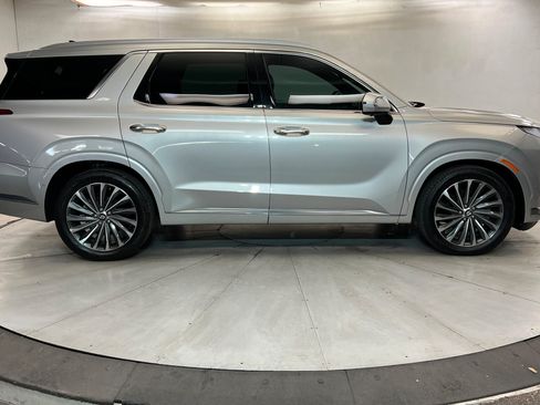 Used 2024 Hyundai Palisade Calligraphy AWD/4WD image 7