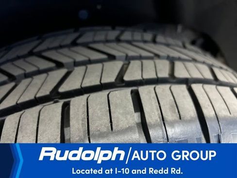 Used 2019 Chevrolet Suburban Premier w/ Premier Plus Edition image 44