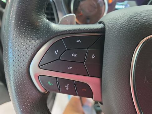 Used 2019 Dodge Challenger R/T RWD image 27