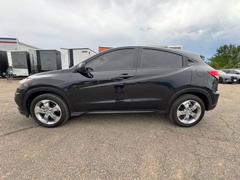 Used 2022 Honda HR-V LX image 4