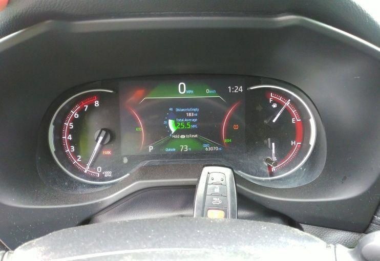 Used 2023 Toyota RAV4 XLE w/ Convenience Package FWD image 4