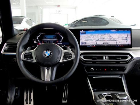 Used 2023 BMW 330i Sedan w/ M Sport Package RWD image 32