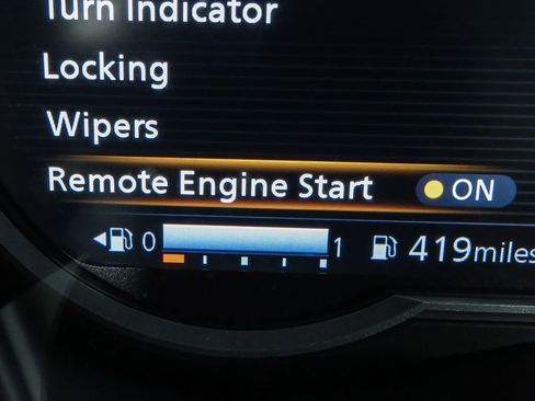 New 2025 Nissan Versa SR w/ Trunk Package FWD image 23