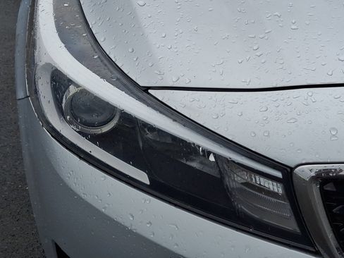 Used 2017 Kia Forte LX FWD image 10