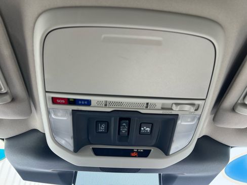 Certified 2022 Subaru Forester Premium AWD/4WD image 32
