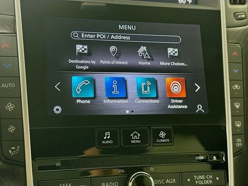 Used 2023 INFINITI Q50 Sensory image 17