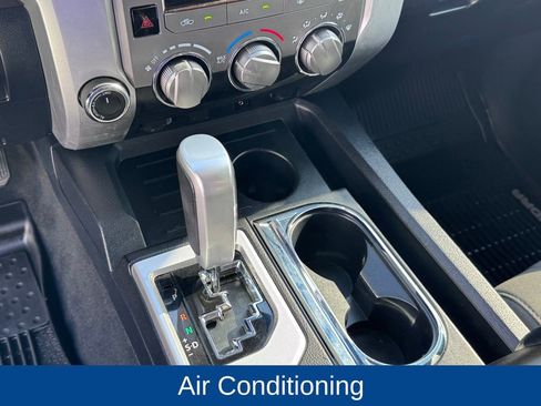 Used 2019 Toyota Tundra SR5 w/ SR5 Upgrade Package image 17