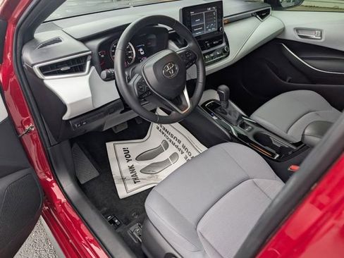 Used 2022 Toyota Corolla SE image 12