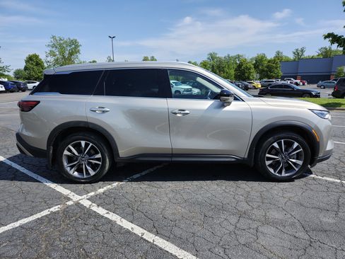 Used 2024 INFINITI QX60 Luxe AWD/4WD image 19