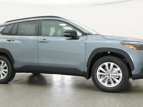 New 2026 Toyota Corolla Cross LE image 28