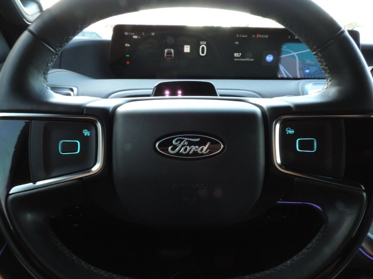 Used 2025 Ford Expedition Tremor AWD/4WD image 31