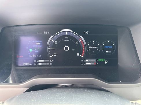 Used 2022 Toyota Tundra Capstone AWD/4WD image 18
