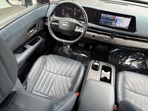 Used 2023 Nissan Ariya AWD/4WD image 19
