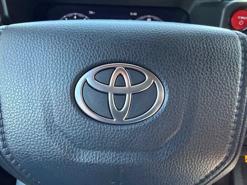 Used 2025 Toyota Tacoma TRD Pro AWD/4WD image 33