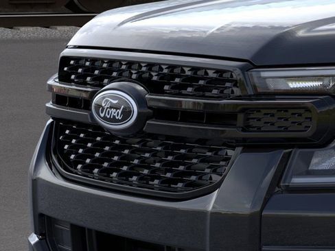 New 2025 Ford Ranger XLT w/ Black Appearance Package image 17