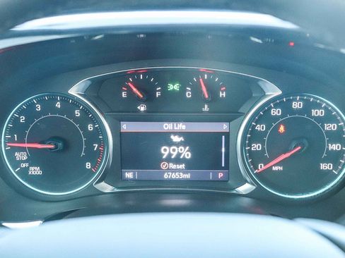 Used 2023 Chevrolet Traverse RS w/ LPO, Cargo Package image 25