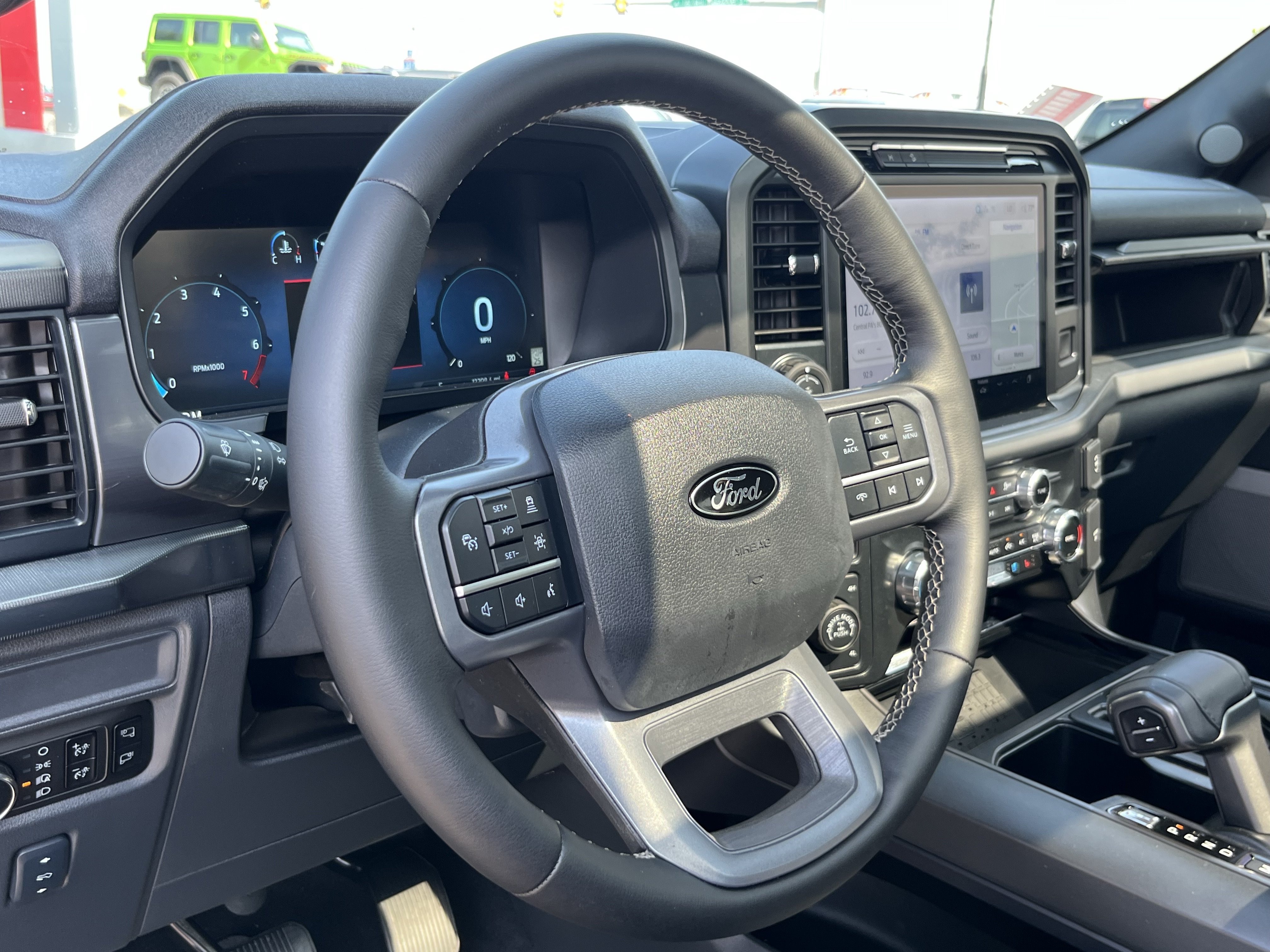 Used 2025 Ford F150 Lariat w/ Equipment Group 501A Mid AWD/4WD image 25
