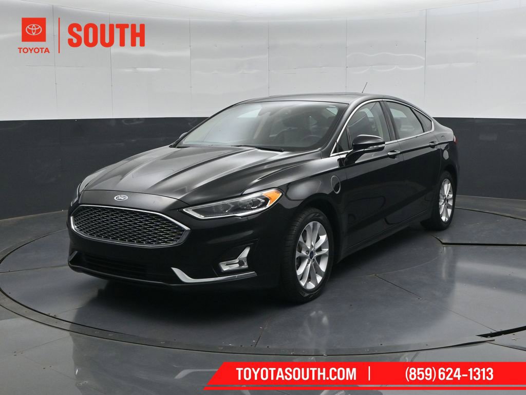 Used 2020 Ford Fusion Energi Titanium FWD image 6