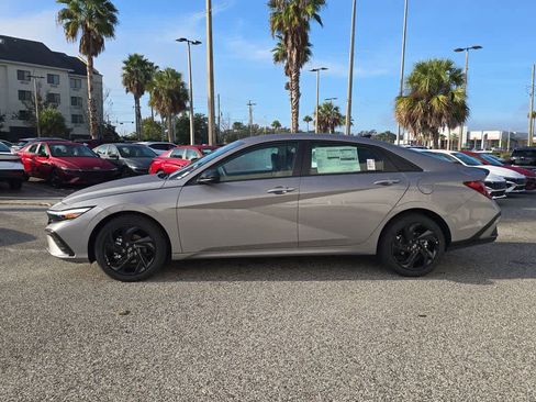 New 2026 Hyundai Elantra Sport image 3