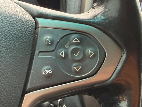 Used 2018 Chevrolet Colorado Z71 w/ Z71 Midnight Edition image 14