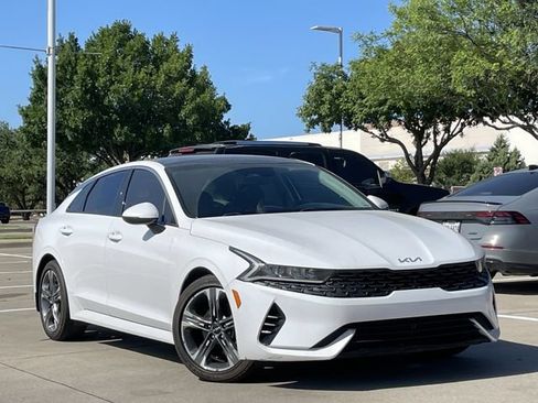Used 2022 Kia K5 EX FWD image 2