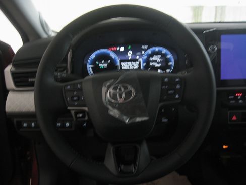 New 2026 Toyota Camry XLE AWD/4WD image 12