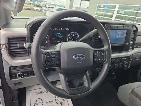 Used 2024 Ford F250 XLT image 16