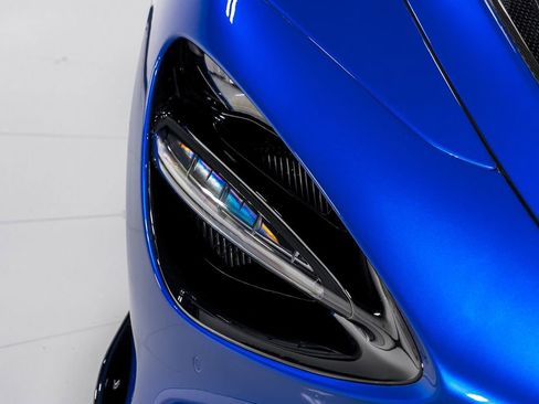 Used 2021 McLaren 765LT image 34