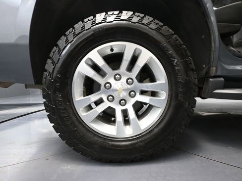 Used 2018 Chevrolet Tahoe LT w/ Skid Plate Package image 17