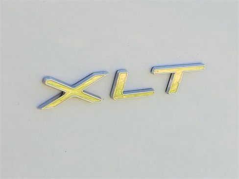 Certified 2022 Ford Transit 350 XLT image 7