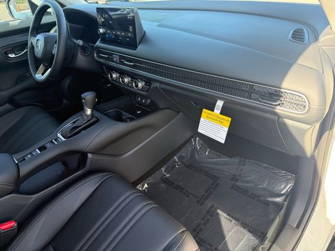 New 2026 Honda HR-V EX-L image 26