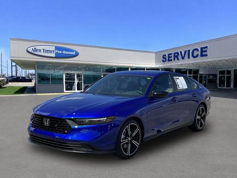 Used 2026 Honda Accord Sport image 4