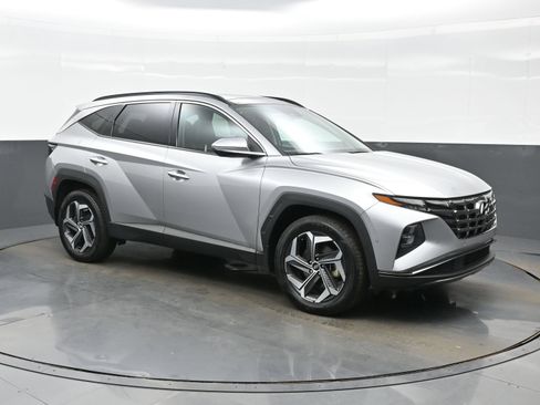 Certified 2023 Hyundai Tucson Limited AWD/4WD image 8