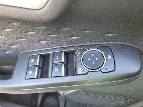 Used 2020 Ford Escape SE Sport image 24