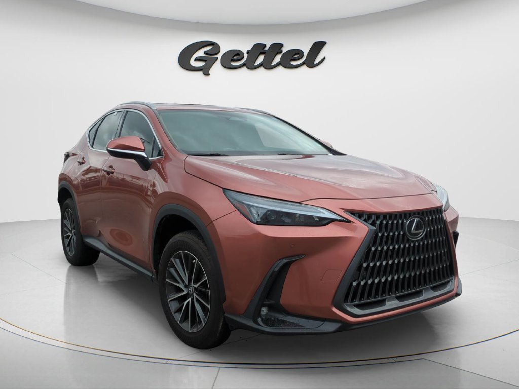 Used 2025 Lexus NX 250 FWD w/ Towing Package (2000 Lbs) image 13