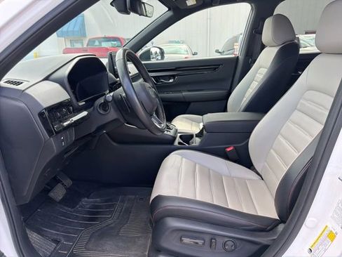 Used 2025 Honda CR-V Sport Touring image 23