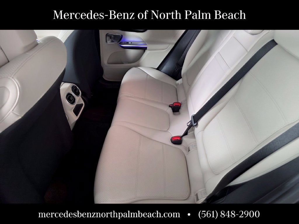 New 2027 Mercedes-Benz GLC 300 image 12