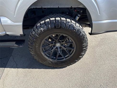 Used 2022 Ford F150 Lariat w/ Equipment Group 502A High image 30