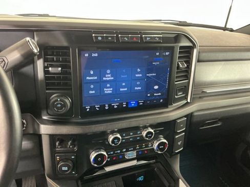 Used 2023 Ford F350 Platinum AWD/4WD image 23